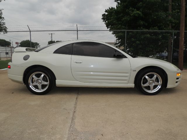 Mitsubishi Eclipse 2005 photo 4