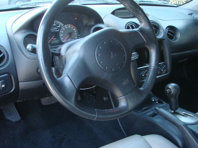 Mitsubishi Eclipse 2005 photo 2