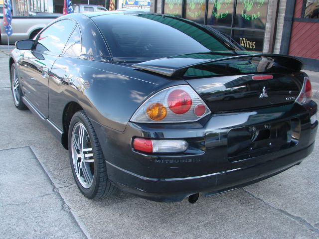 Mitsubishi Eclipse 2005 photo 6