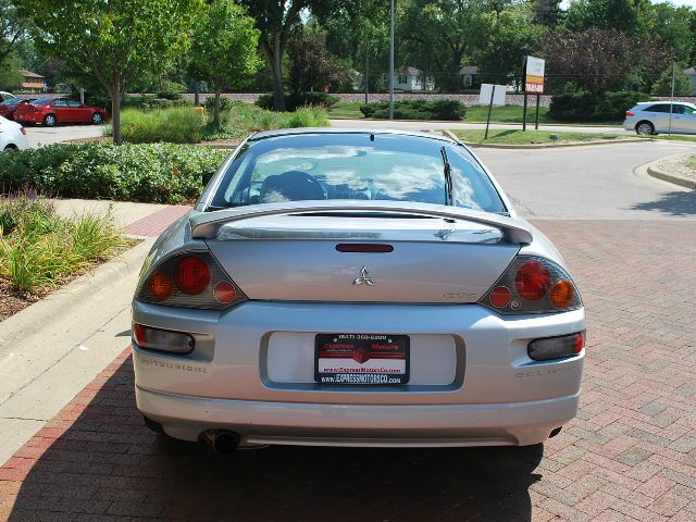 Mitsubishi Eclipse 2005 photo 4