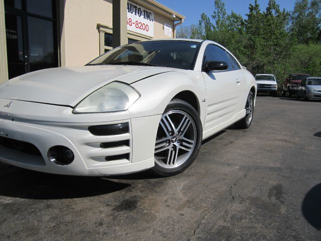 Mitsubishi Eclipse 2005 photo 9