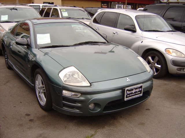 Mitsubishi Eclipse 2005 photo 2