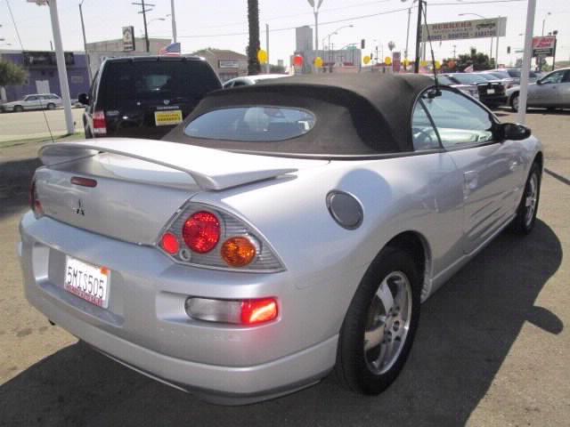 Mitsubishi Eclipse 2005 photo 3