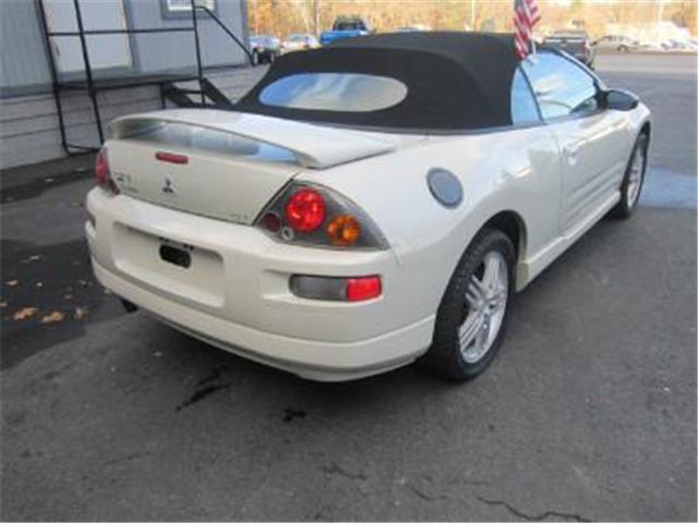 Mitsubishi Eclipse 2005 photo 2