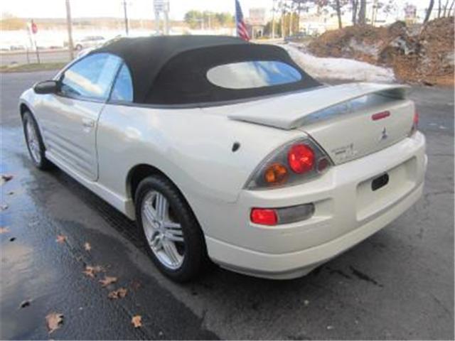 Mitsubishi Eclipse 2005 photo 3