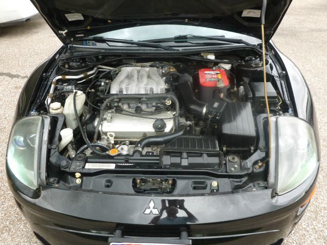 Mitsubishi Eclipse 2005 photo 9