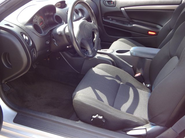 Mitsubishi Eclipse 2005 photo 1