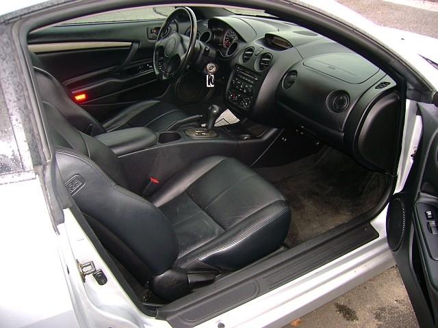 Mitsubishi Eclipse 2005 photo 2