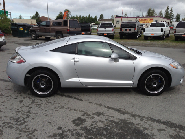 Mitsubishi Eclipse 2006 photo 3