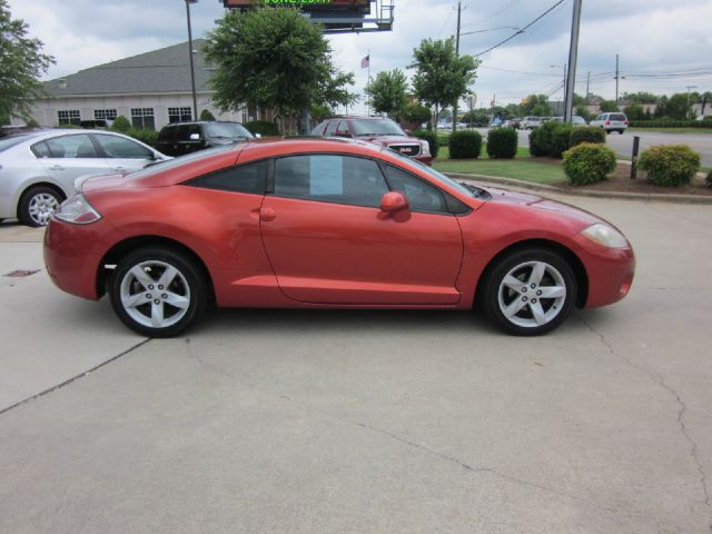 Mitsubishi Eclipse 2006 photo 4