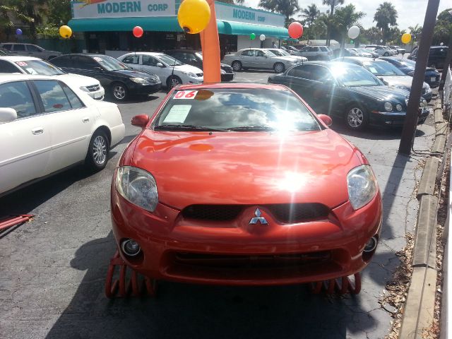 Mitsubishi Eclipse 2006 photo 3