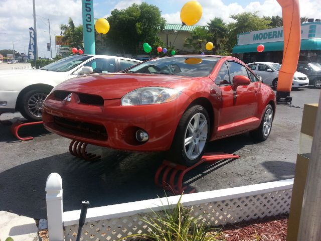 Mitsubishi Eclipse 2006 photo 4