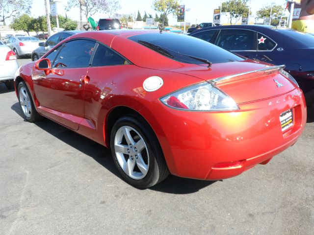 Mitsubishi Eclipse 2006 photo 3