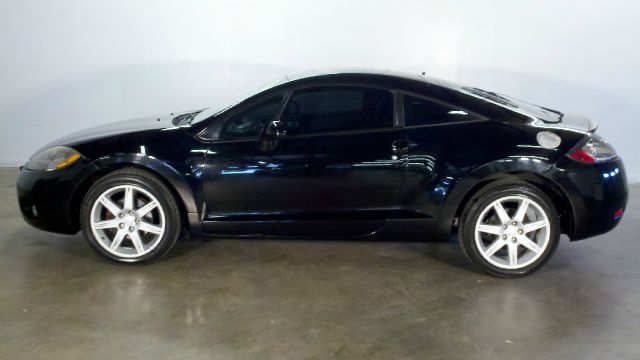 Mitsubishi Eclipse 2006 photo 12