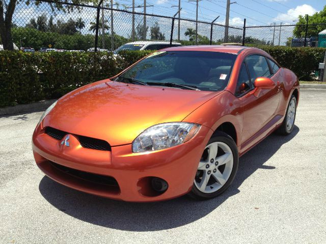 Mitsubishi Eclipse 2006 photo 4