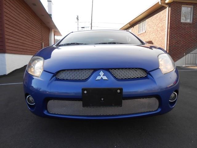 Mitsubishi Eclipse 2006 photo 2