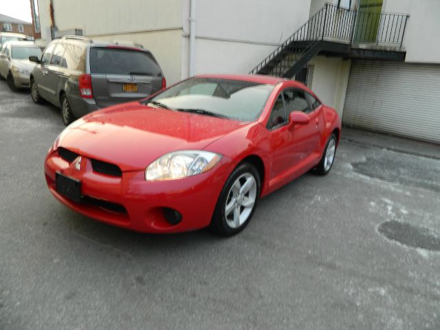 Mitsubishi Eclipse 2006 photo 4