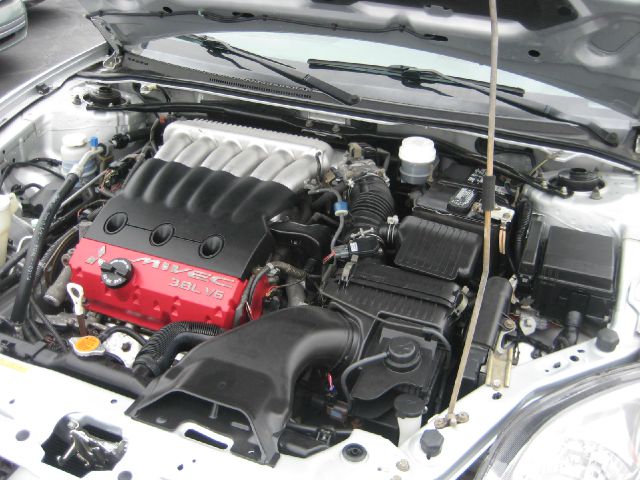 Mitsubishi Eclipse 2006 photo 15