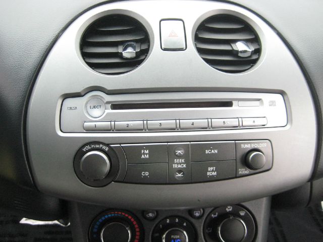 Mitsubishi Eclipse 2006 photo 18