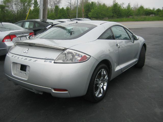 Mitsubishi Eclipse 2006 photo 28