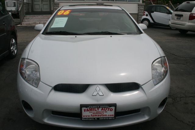 Mitsubishi Eclipse 2006 photo 4