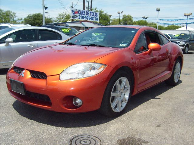 Mitsubishi Eclipse 2006 photo 2