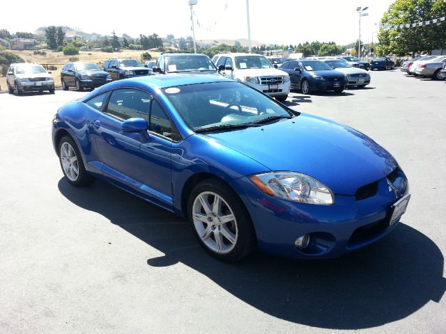 Mitsubishi Eclipse 2006 photo 3