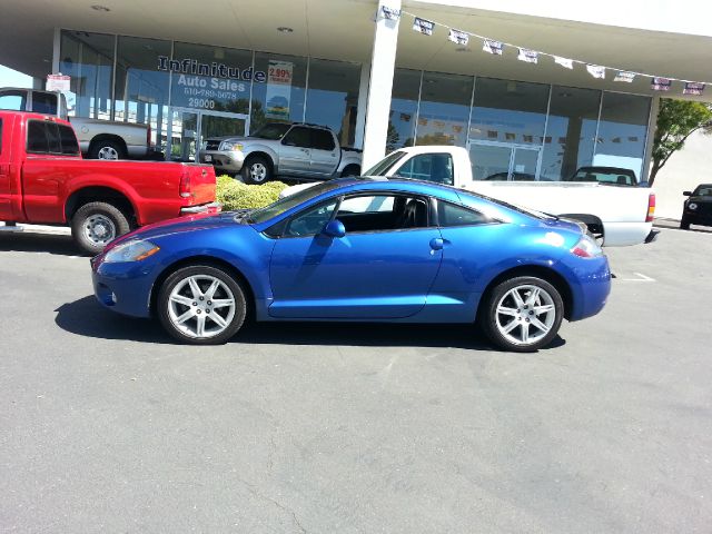 Mitsubishi Eclipse 2006 photo 4