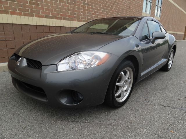 Mitsubishi Eclipse 2006 photo 4