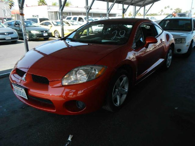 Mitsubishi Eclipse 2006 photo 2