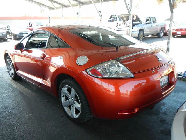 Mitsubishi Eclipse 2006 photo 3