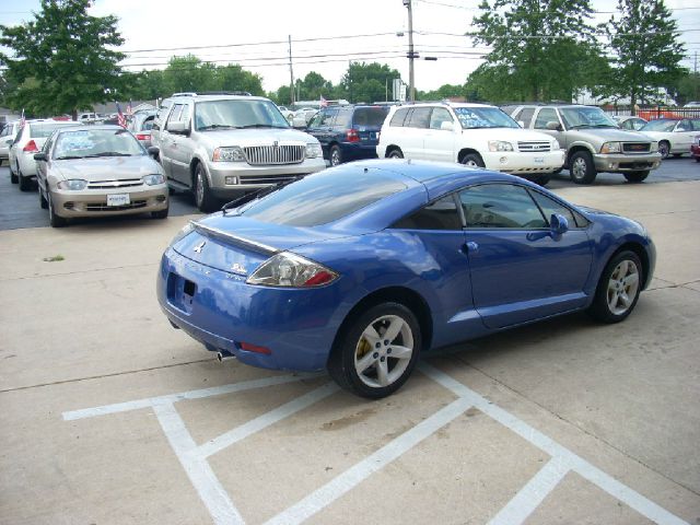 Mitsubishi Eclipse 2006 photo 6