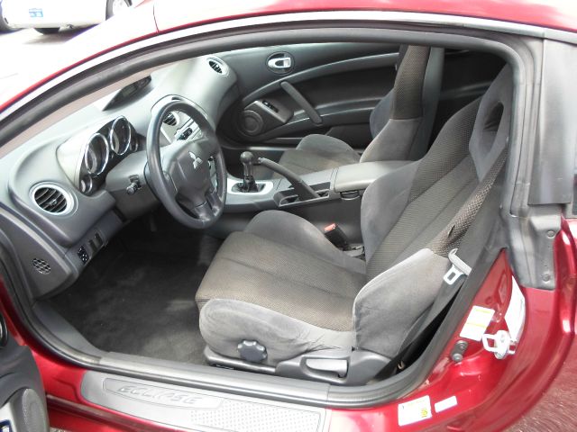 Mitsubishi Eclipse 2006 photo 10