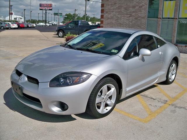 Mitsubishi Eclipse 2007 photo 6