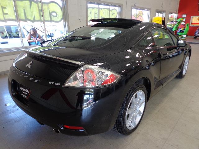 Mitsubishi Eclipse 2007 photo 2