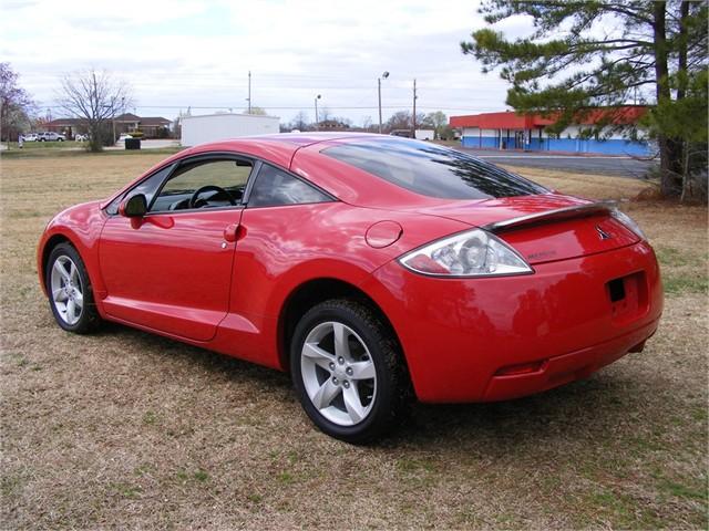 Mitsubishi Eclipse 2007 photo 4