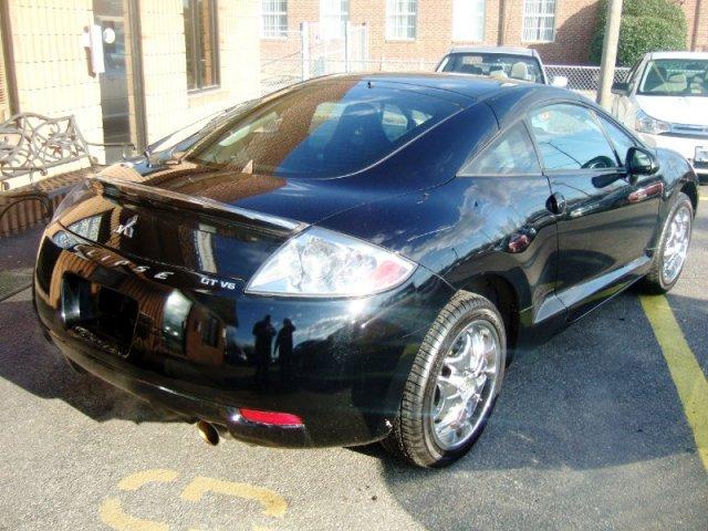 Mitsubishi Eclipse 2007 photo 2