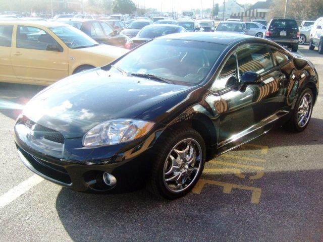 Mitsubishi Eclipse 2007 photo 3