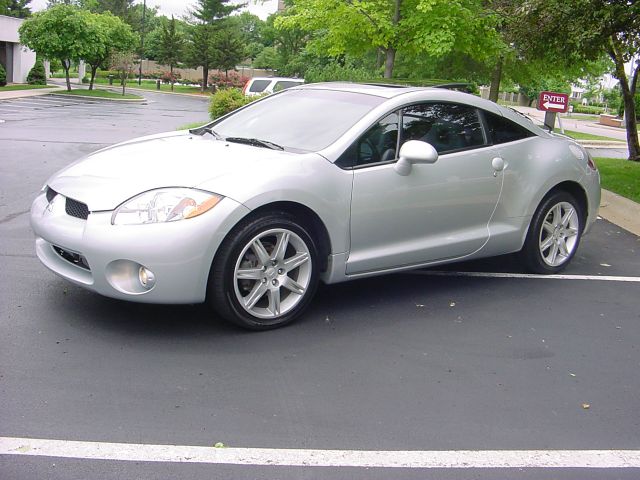 Mitsubishi Eclipse 2007 photo 23