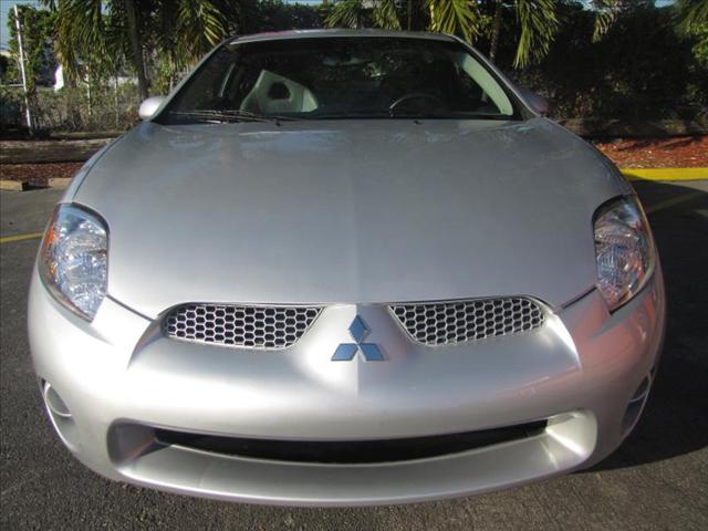 Mitsubishi Eclipse 2007 photo 1