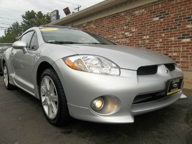 Mitsubishi Eclipse 2007 photo 3