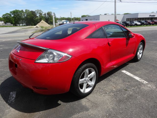 Mitsubishi Eclipse 2007 photo 4