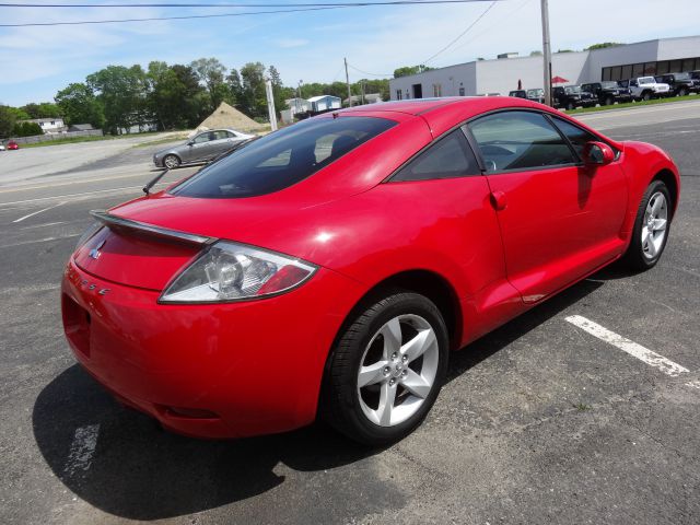 Mitsubishi Eclipse 2007 photo 7