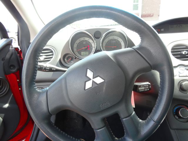 Mitsubishi Eclipse 2007 photo 8