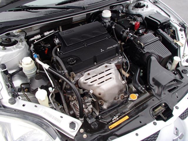 Mitsubishi Eclipse 2007 photo 6