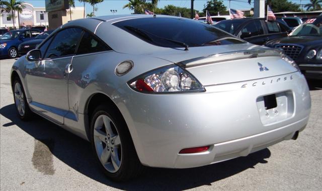 Mitsubishi Eclipse 2007 photo 1