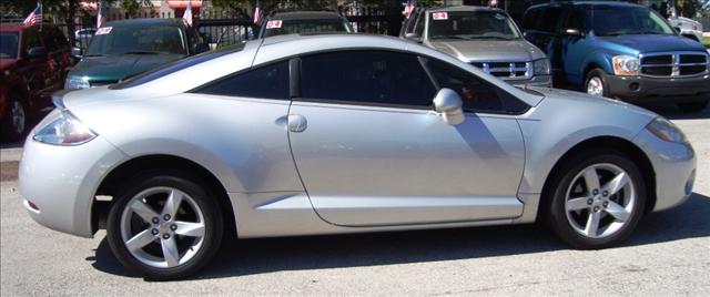 Mitsubishi Eclipse 2007 photo 4