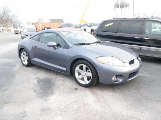 Mitsubishi Eclipse 2007 photo 2