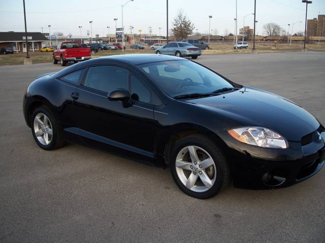 Mitsubishi Eclipse 2007 photo 4