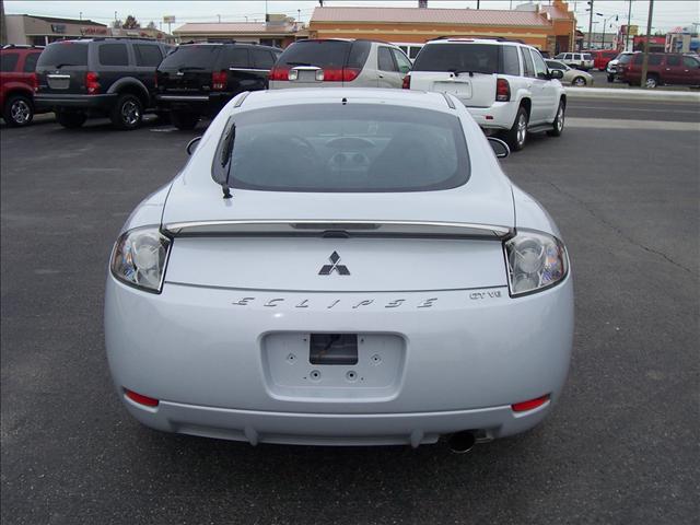 Mitsubishi Eclipse 2007 photo 3